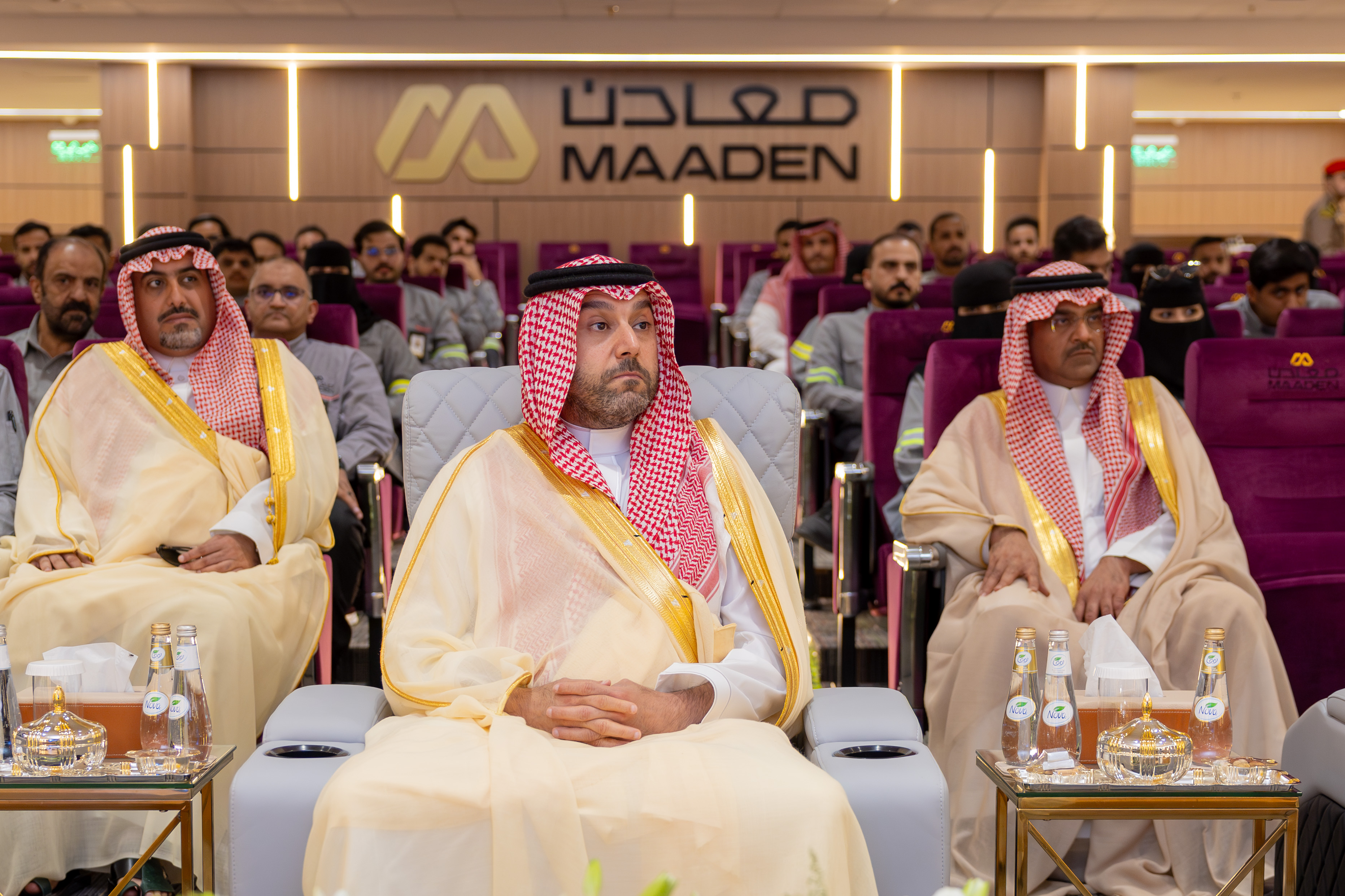سمو نائب أمير منطقة الحدود الشمالية يتفقّد مدينة وعد الشمال بمحافظة طريف