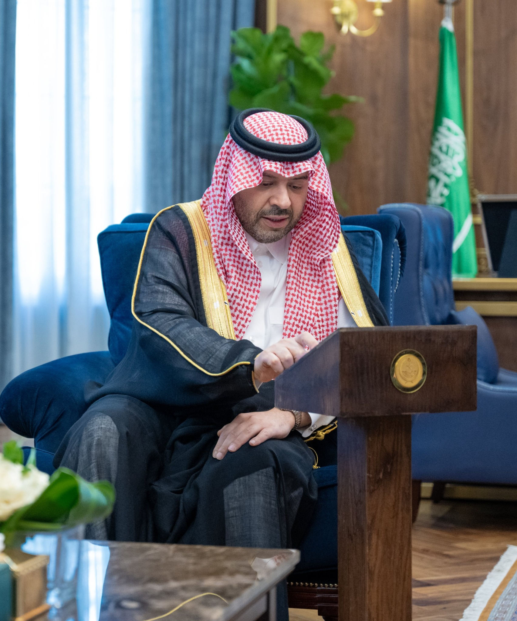 سمو أمير منطقة الحدود الشمالية يدشّن حملة "نبيك بخير" للتوعية بسرطان الثدي