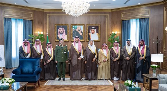 His Royal Highness the Governor of the Northern Borders Region receives the Chairman and members of the Board of Directors of "Tarahum" in the region