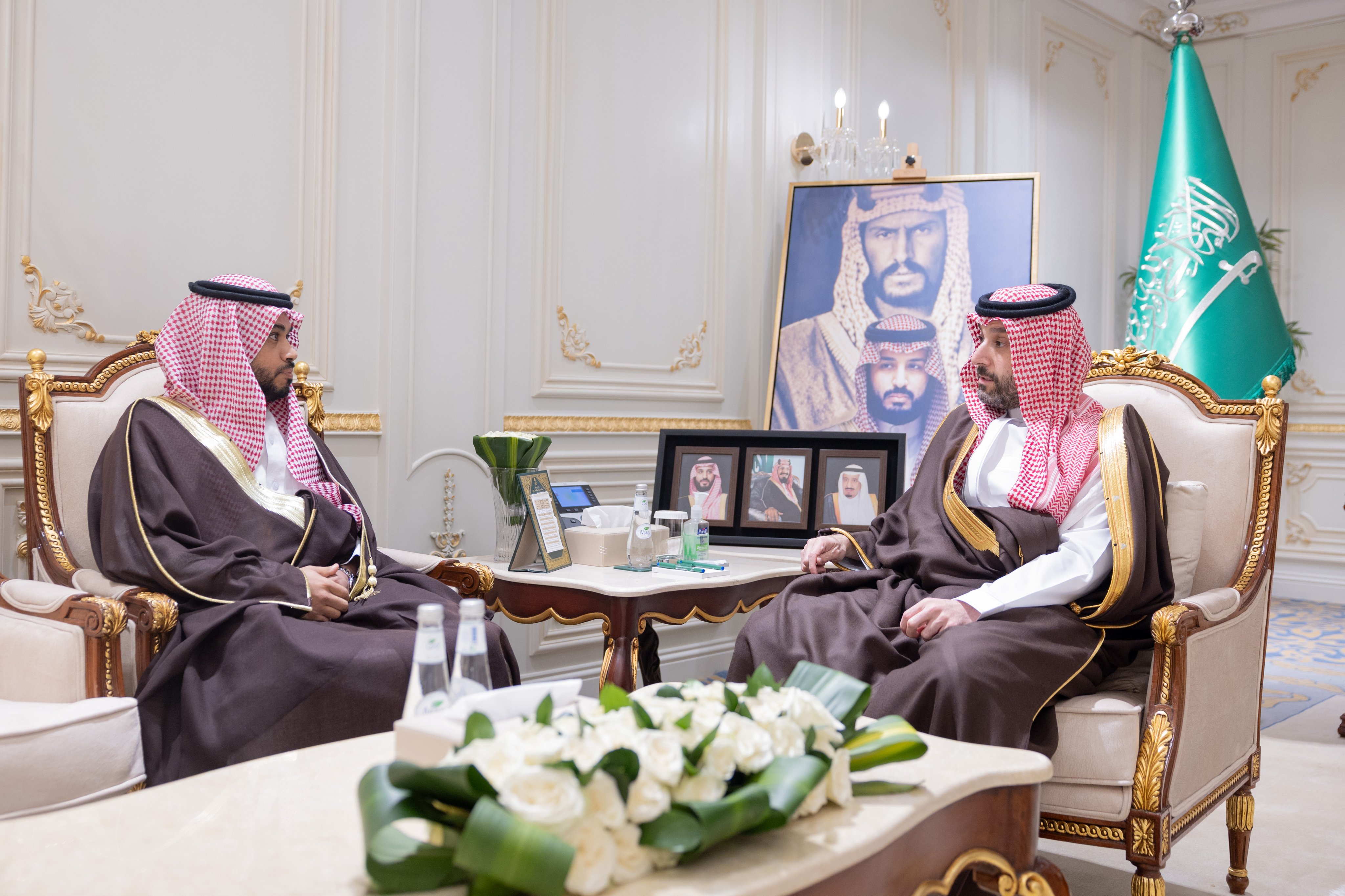 His Highness the Deputy Governor of the Northern Borders Region receives the Director of the Zakat, Tax and Customs Authority Branch in the region