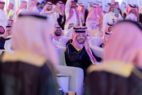 سمو أمير منطقة الحدود الشمالية يرعى حفل تخريج 912 متدربًا ومتدربة من منشآت التدريب التقني والمهني بالحدود الشمالية