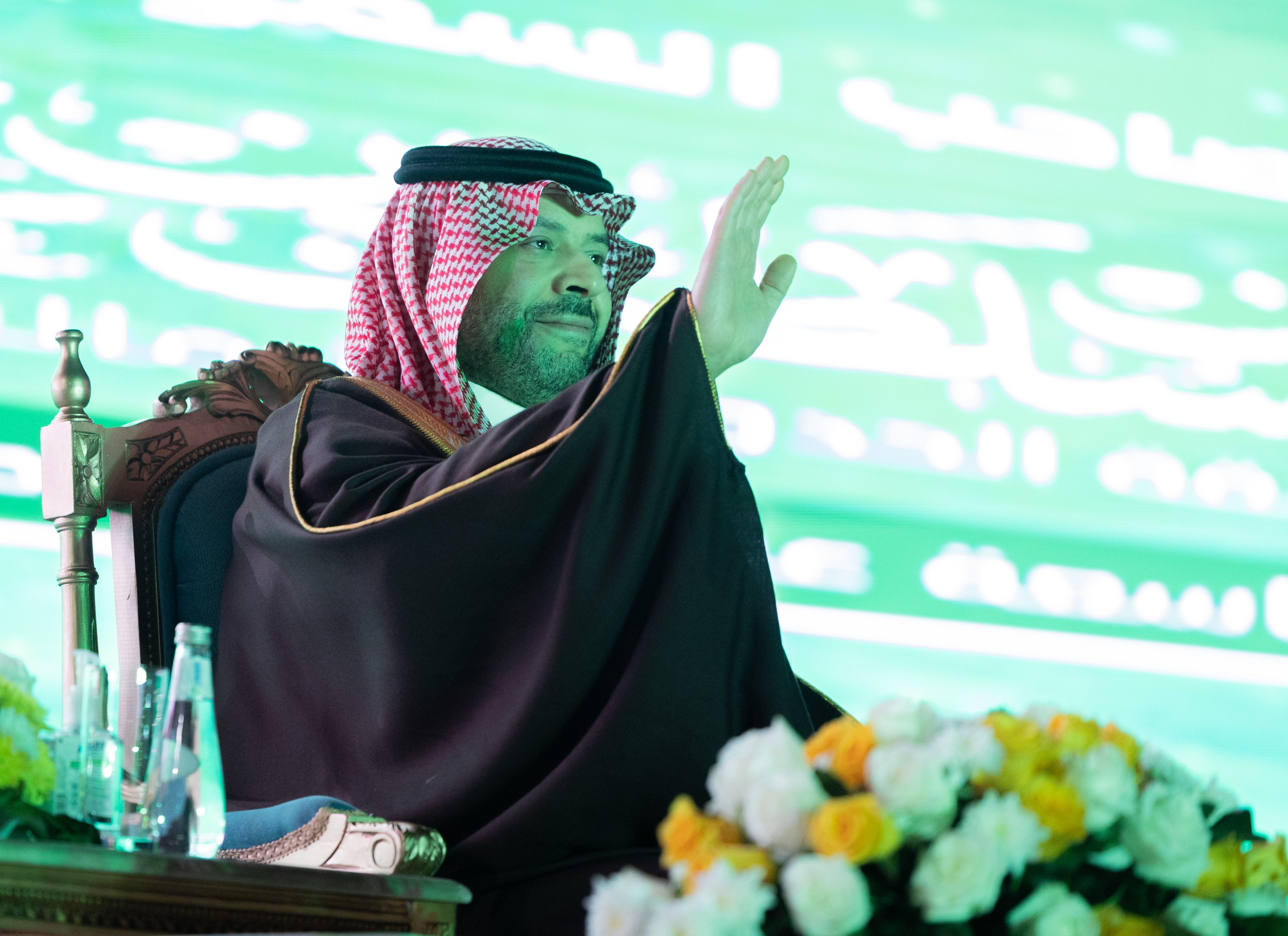 سمو أمير منطقة الحدود الشمالية يرعى حفل تخريج الدفعة الــ19 من طلاب جامعة الحدود الشمالية