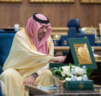 سمو أمير منطقة الحدود الشمالية يدشّن برنامج "البناء العقدي" بالمنطقة
