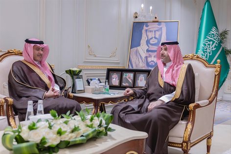 سمو نائب أمير منطقة الحدود الشمالية يستقبل مدير فرع الأحوال المدنية بالمنطقة